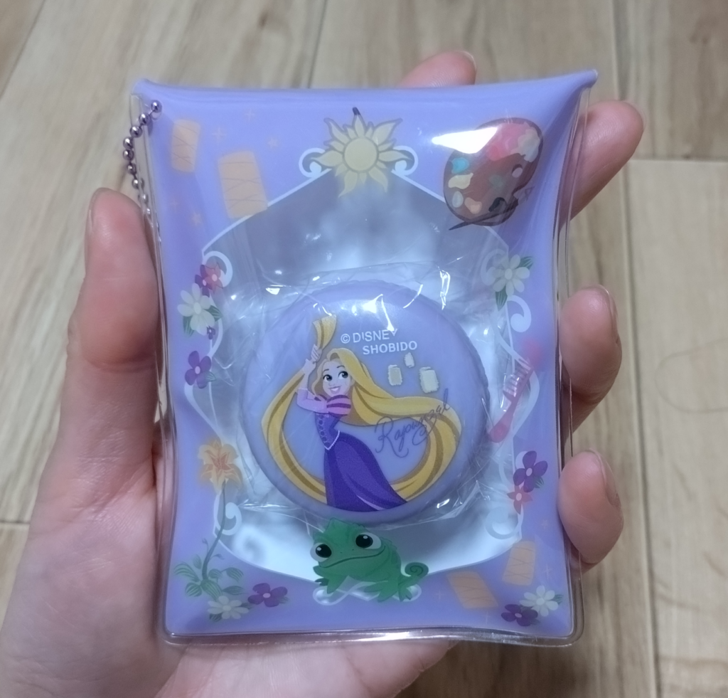 しまむらコスメ　ディズニー　disney　ラプンツェル　プリンセス　マカロンリップ　リップバーム