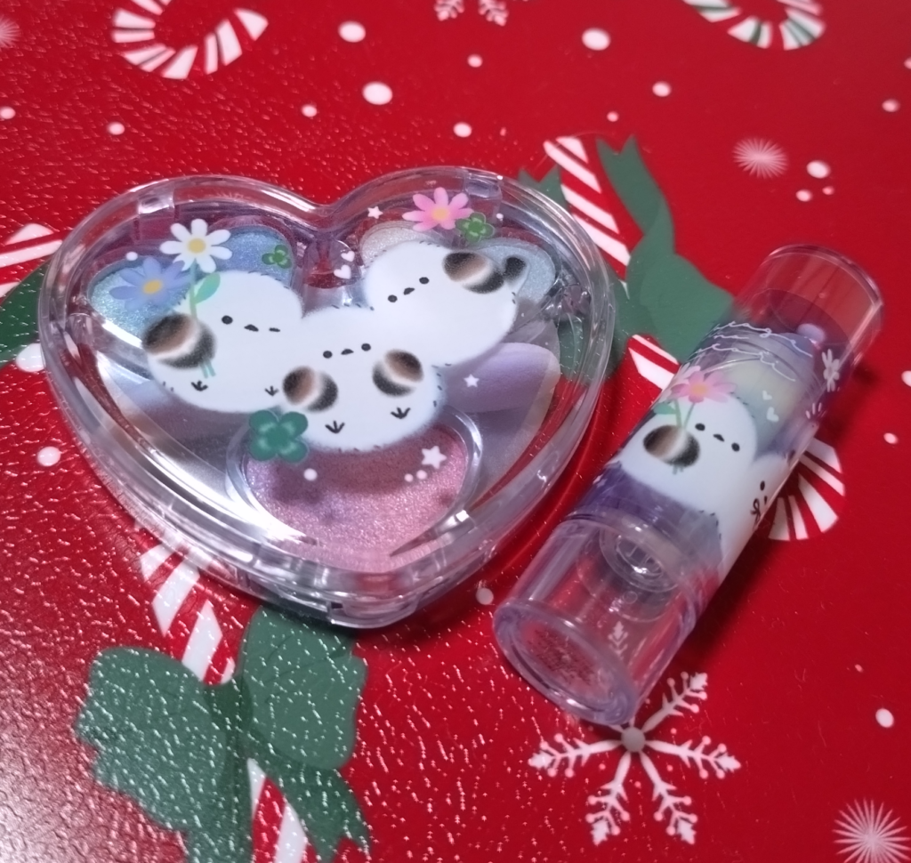 ダックテイル　イオンモール　キッズコスメ　アイシャドウ　シマエナガ