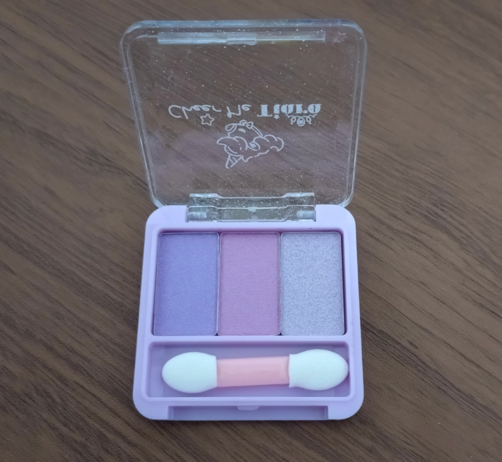 キッズコスメ　セリア　Seria　アイシャドウ　パープル系