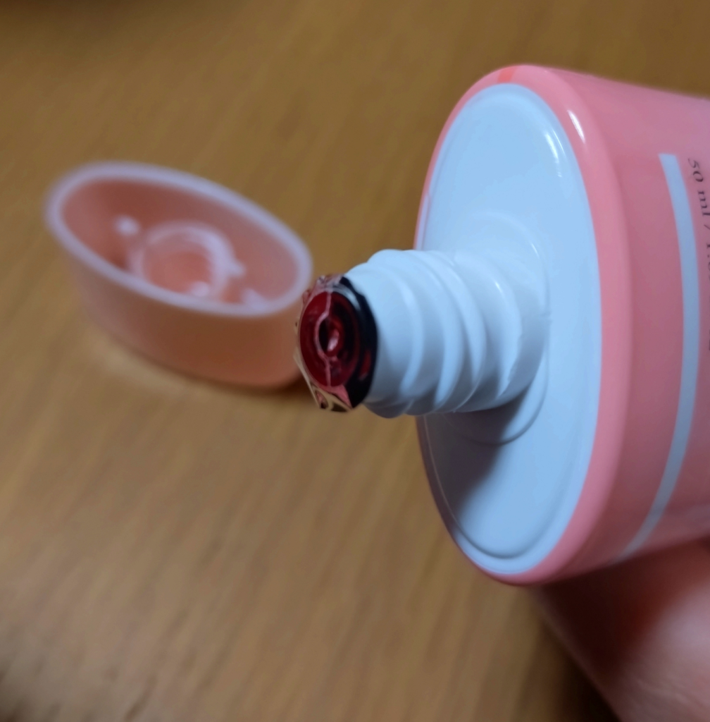 マリーアンドメイ　maryandmay　プライマーグロウサンクリーム　中身