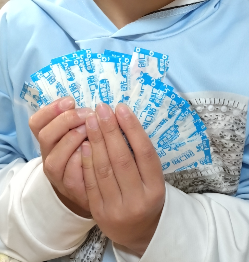 shein　リピート買い商品　プチプラ通販　　絆創膏