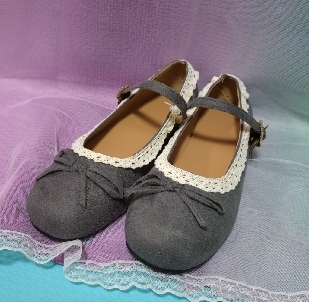 shein　リピート買い商品　プチプラ通販　色違い